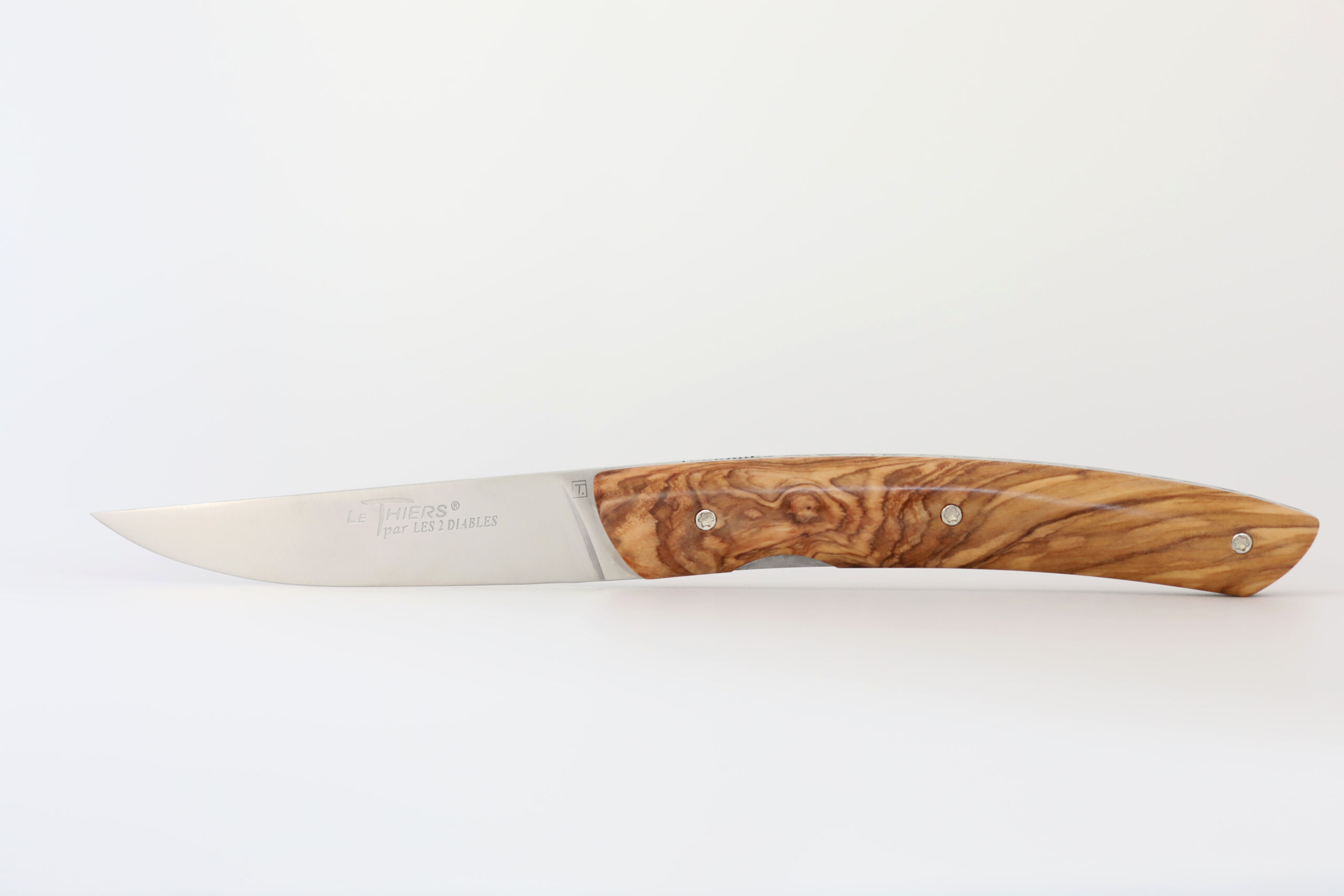 Le Thiers plein manche loupe d’olivier ouvert