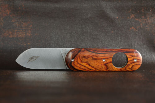 Cerbère coupe-cigare en cocobolo avec gravure feuille de cigare