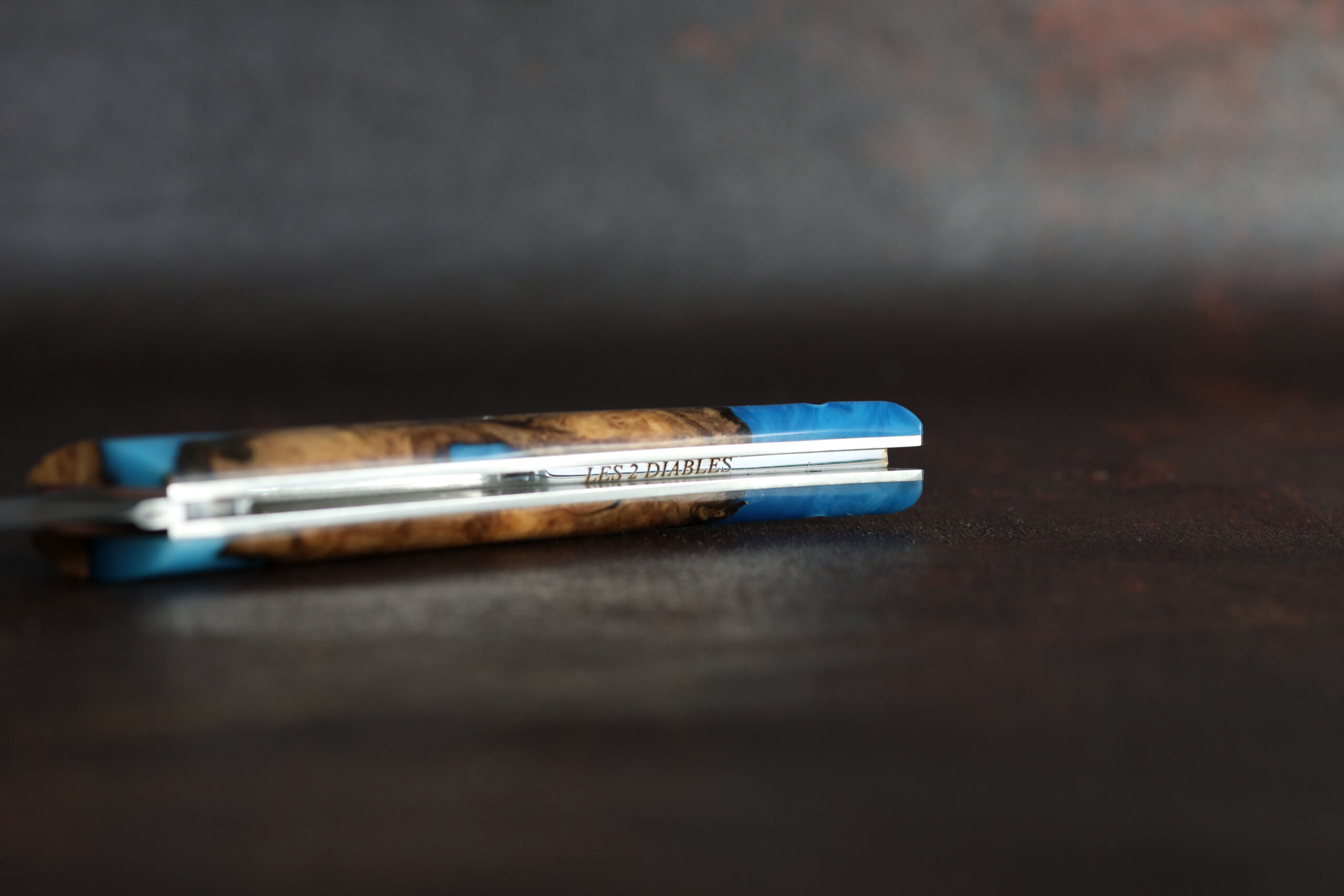 Étui cuir fourni avec le couteau L’Orque