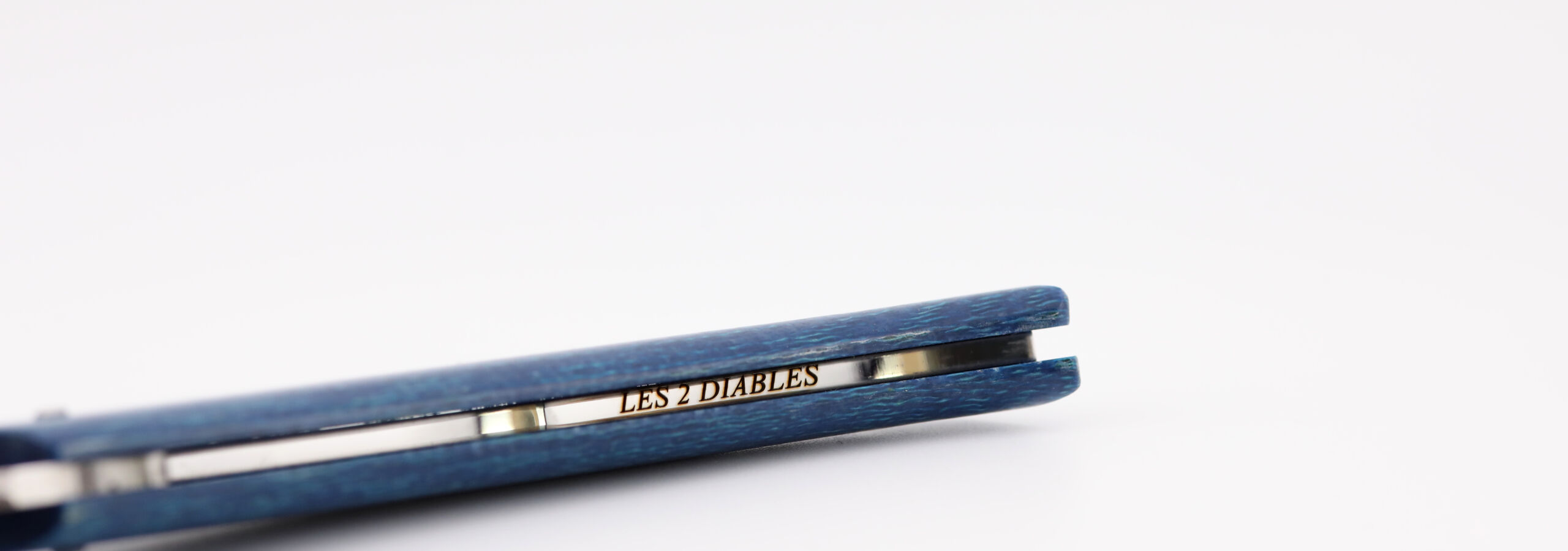 L’Orque Lévitas Couteau pliant micarta bleu – Image 8